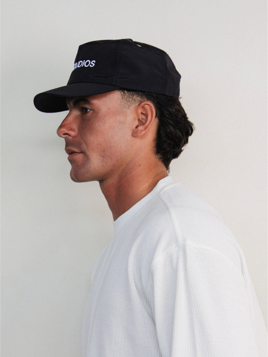 NOIR ESSENTIAL CAP