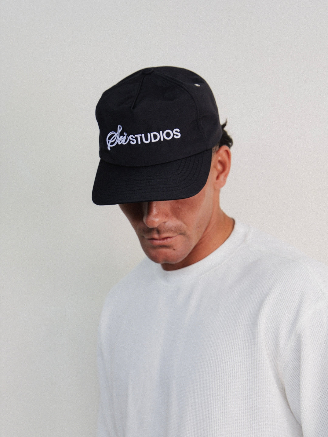 NOIR ESSENTIAL CAP