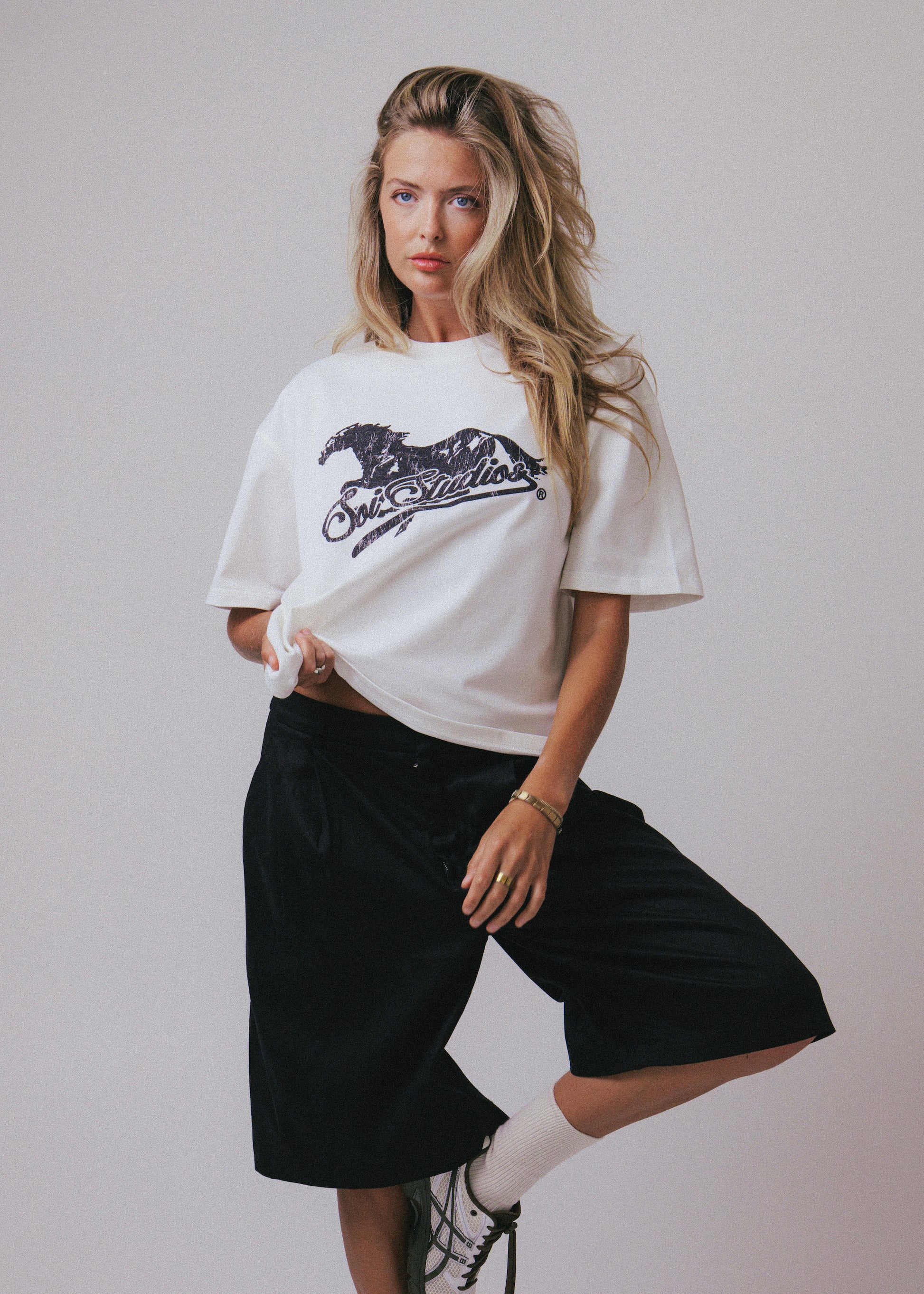 MUSTANG TEE