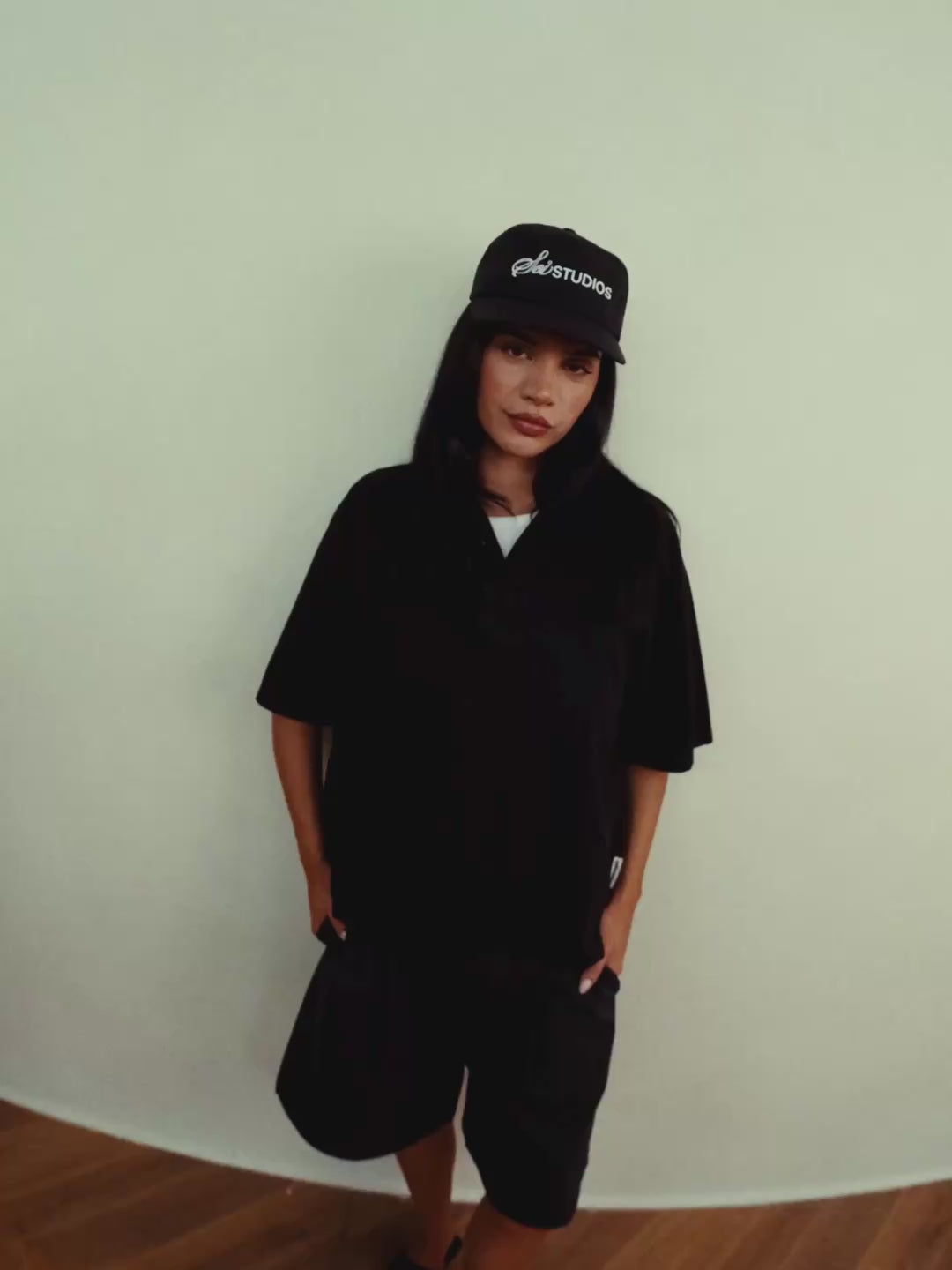 NOIR ESSENTIAL CAP